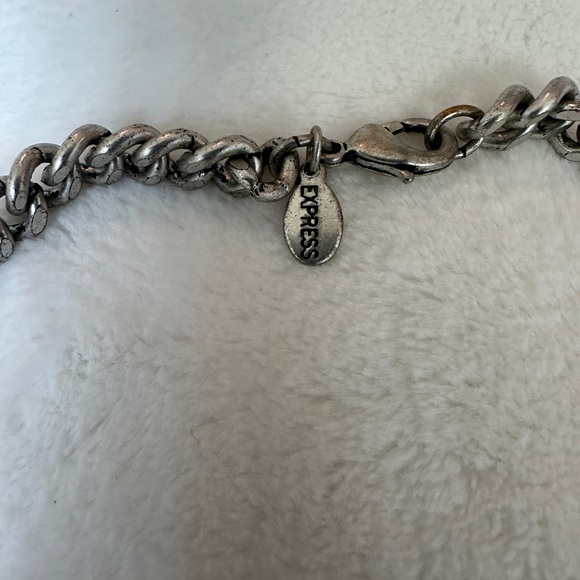 Necklace - Picture 2 of 3